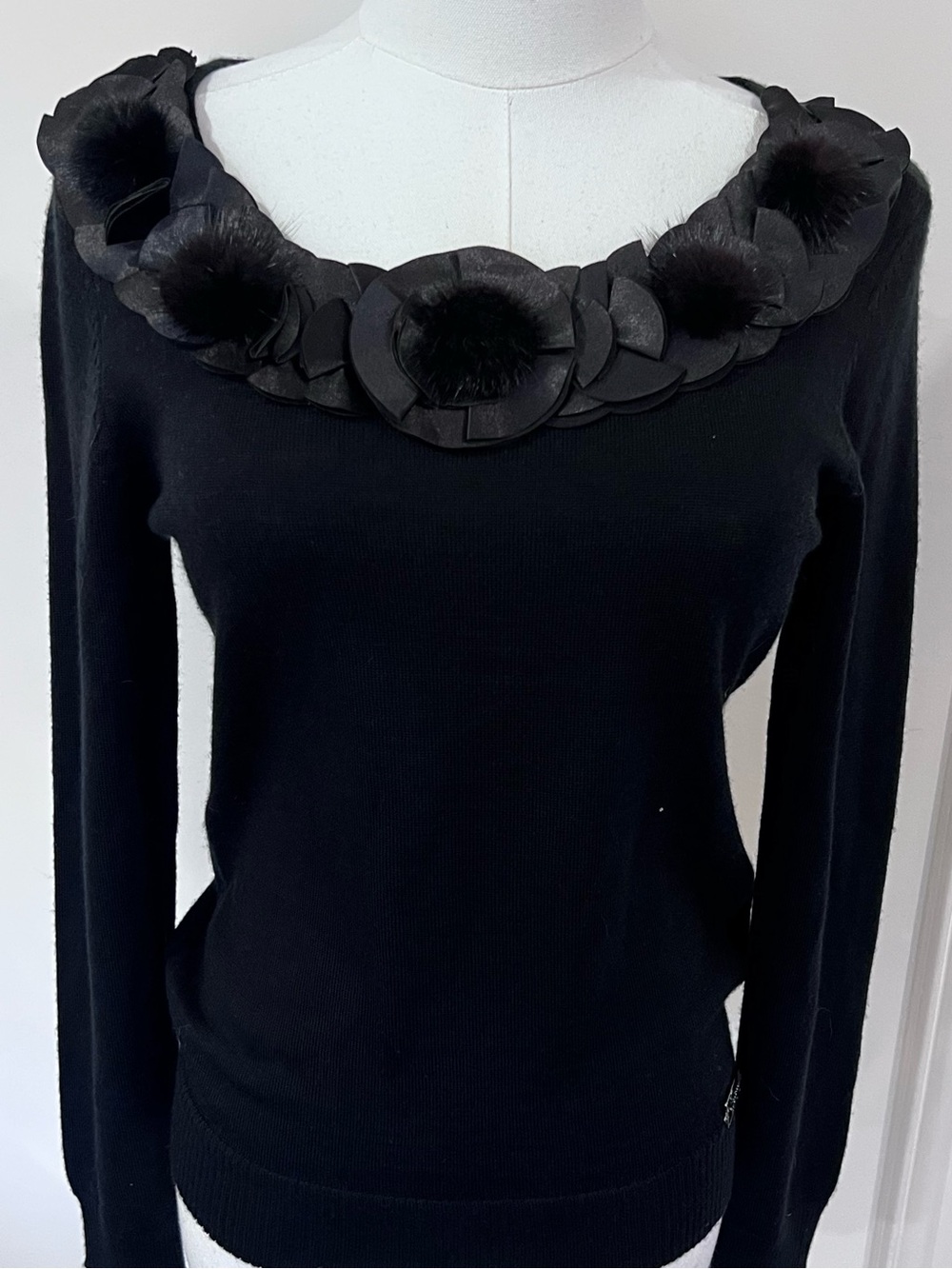 Vintage Black Fine Knit Fur Pom Petal Collar Sweater Top Whimsigoth Evening
